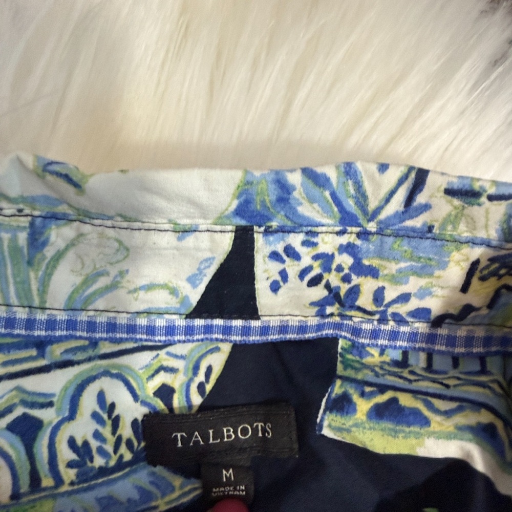 Talbots Classic Cotton Shirt in Watercolor Vases - Picture 4 of 4